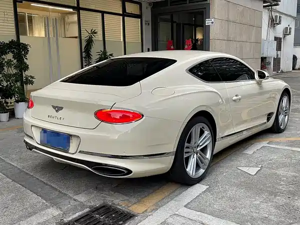 Bentley Continental 2020