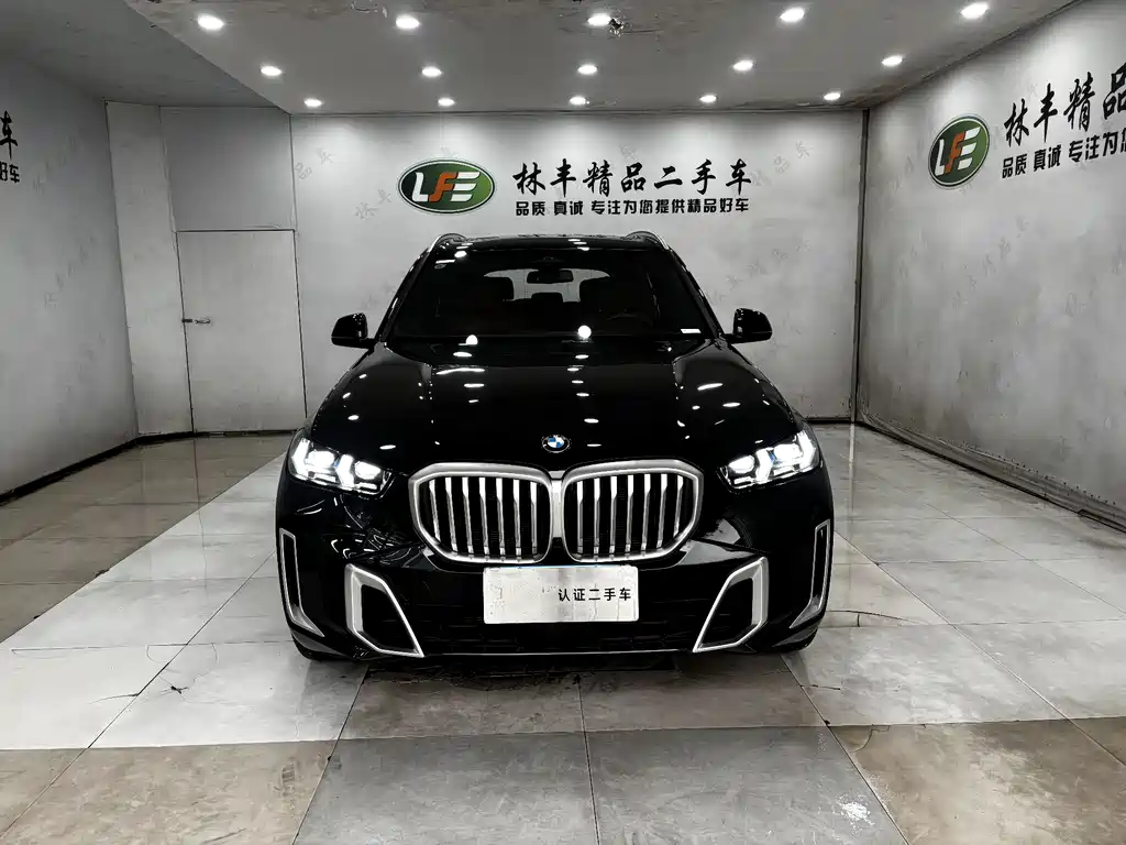 BMW X5 2025 — фото 2