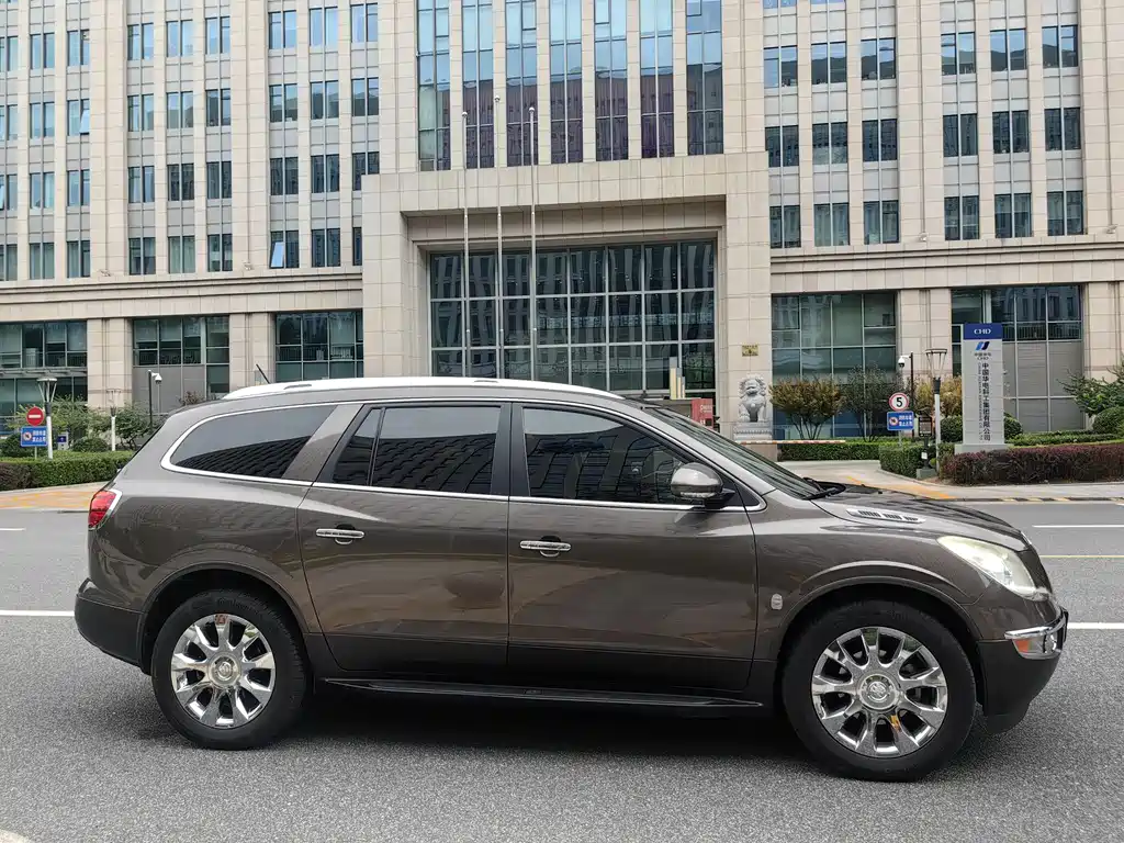 Buick Enclave 2012 — фото 9