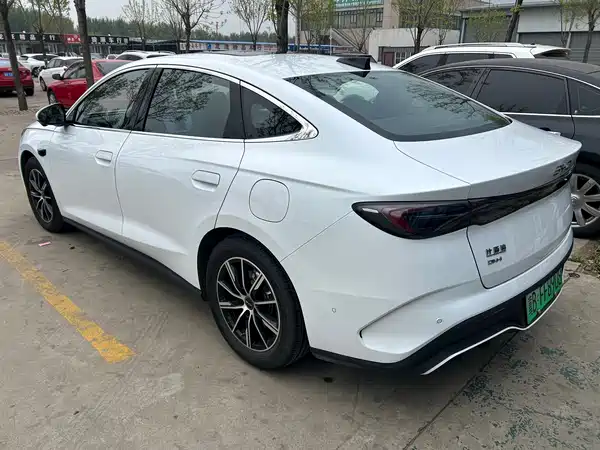 BYD Seal 06 2025