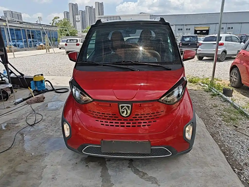 Baojun E100 2021