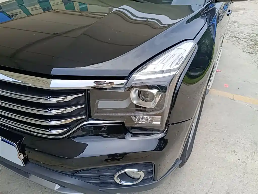 GAC Motor Trumpchi GS7 2018 — фото 24