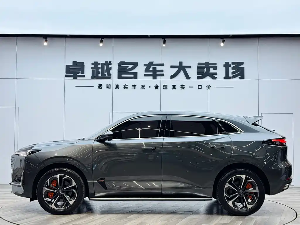 Changan UNI-K Smart Electronic Idd 2022 — фото 4