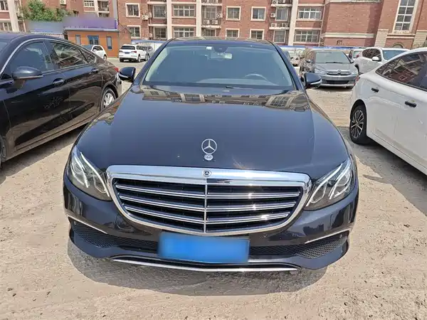 Mercedes-Benz E-Class 2019