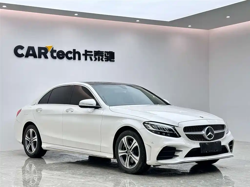 Mercedes-Benz C-Class 2020 — фото 6