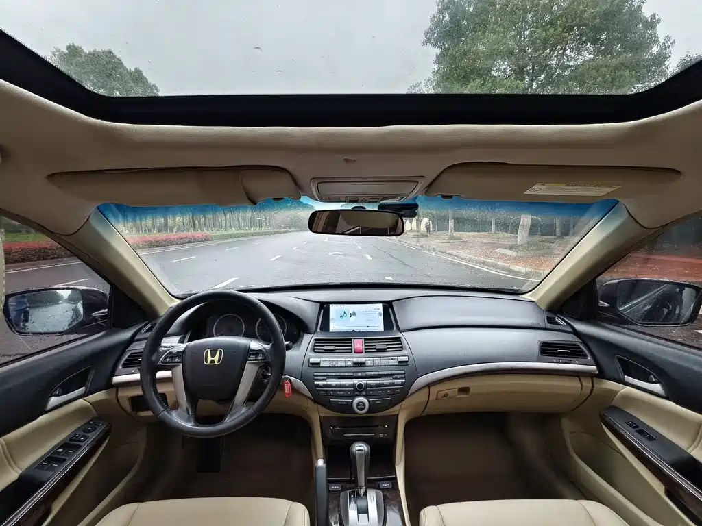 Honda Accord 2010