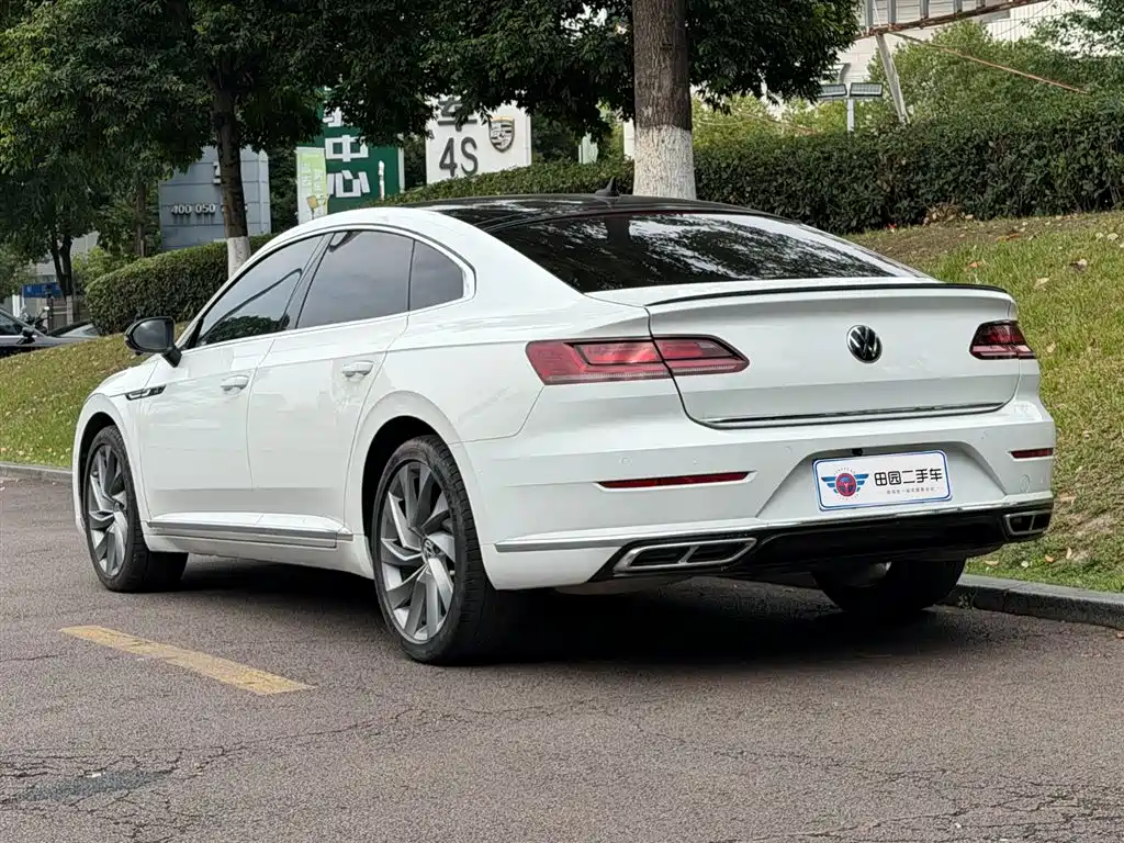 Volkswagen CC 2023 — фото 4