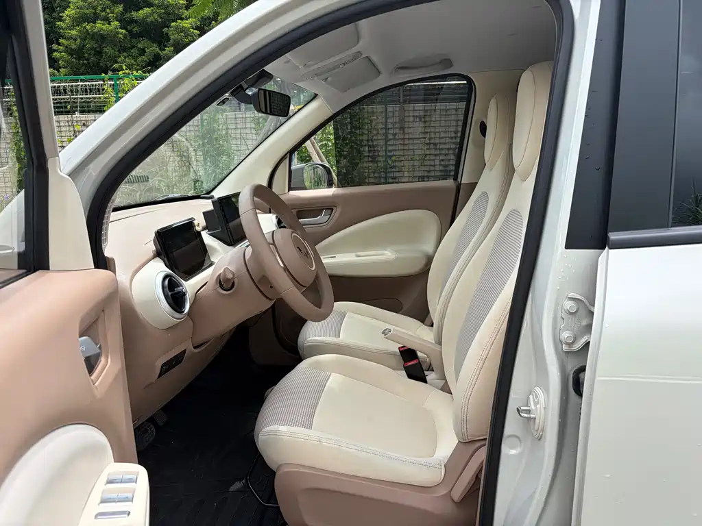 Wuling MINIEV 2025