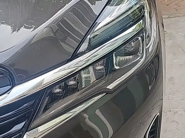 Buick GL8 2021