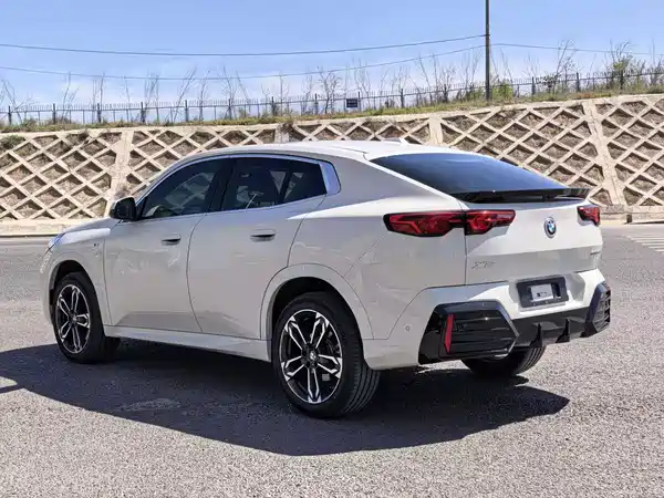 BMW X2 2025