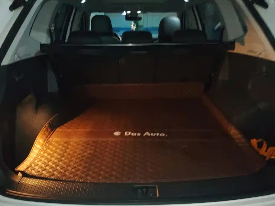 Volkswagen Tiguan L 2023