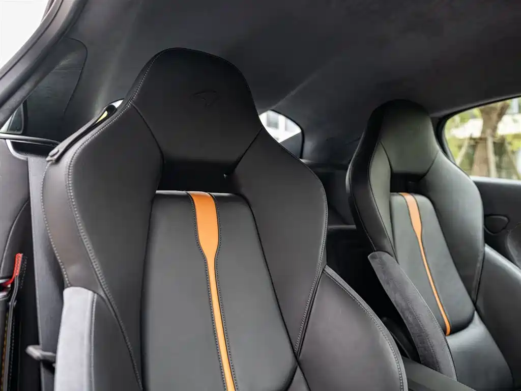 McLaren 570 2019 — фото 18