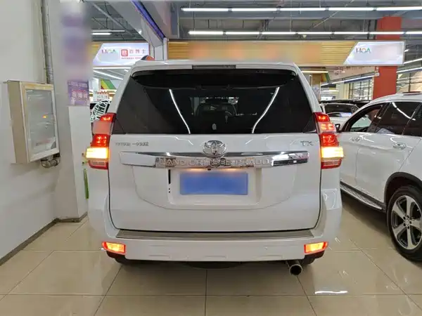 Toyota Prado 2016