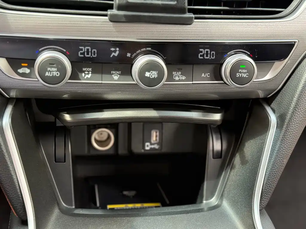 Honda Accord 2023 — фото 24