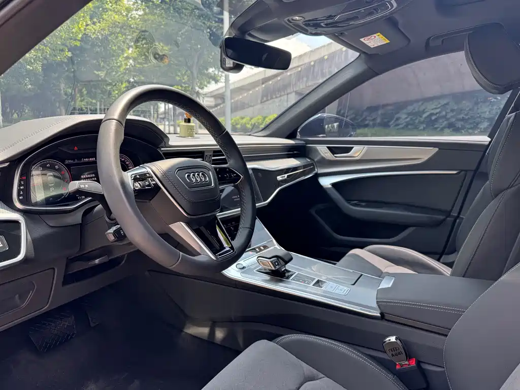 Audi A6L 2024