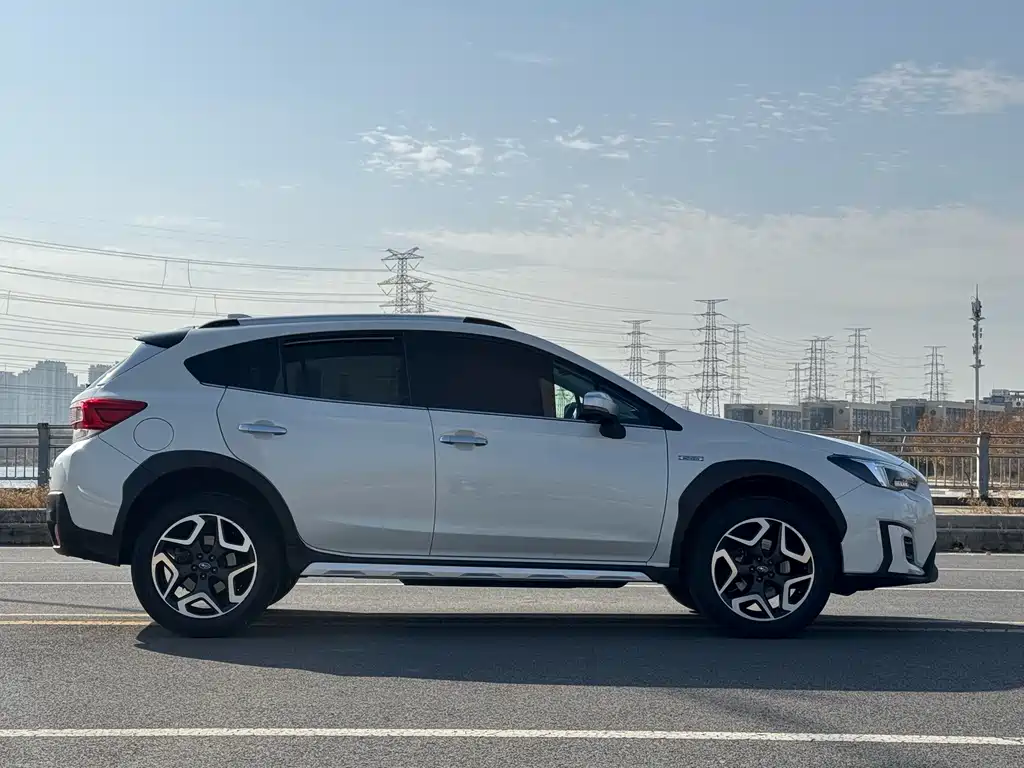 Subaru XV 2019 — фото 4