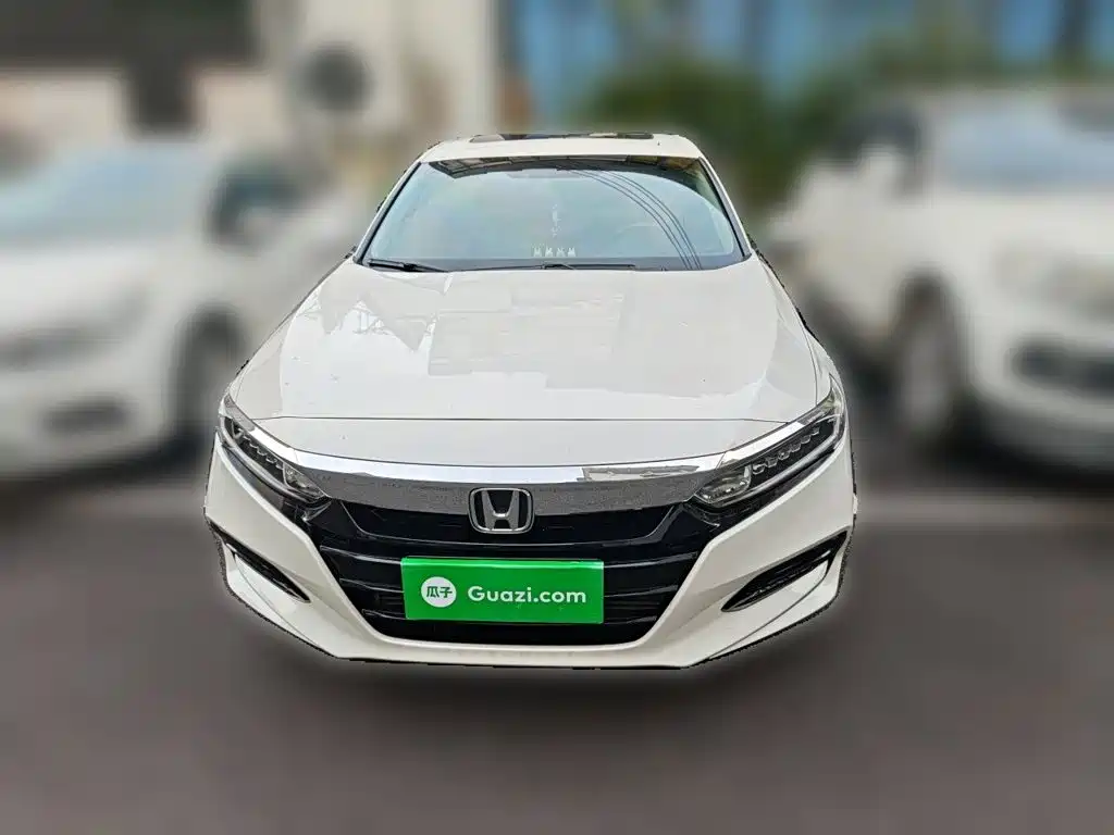 Honda Accord 2019 — фото 24