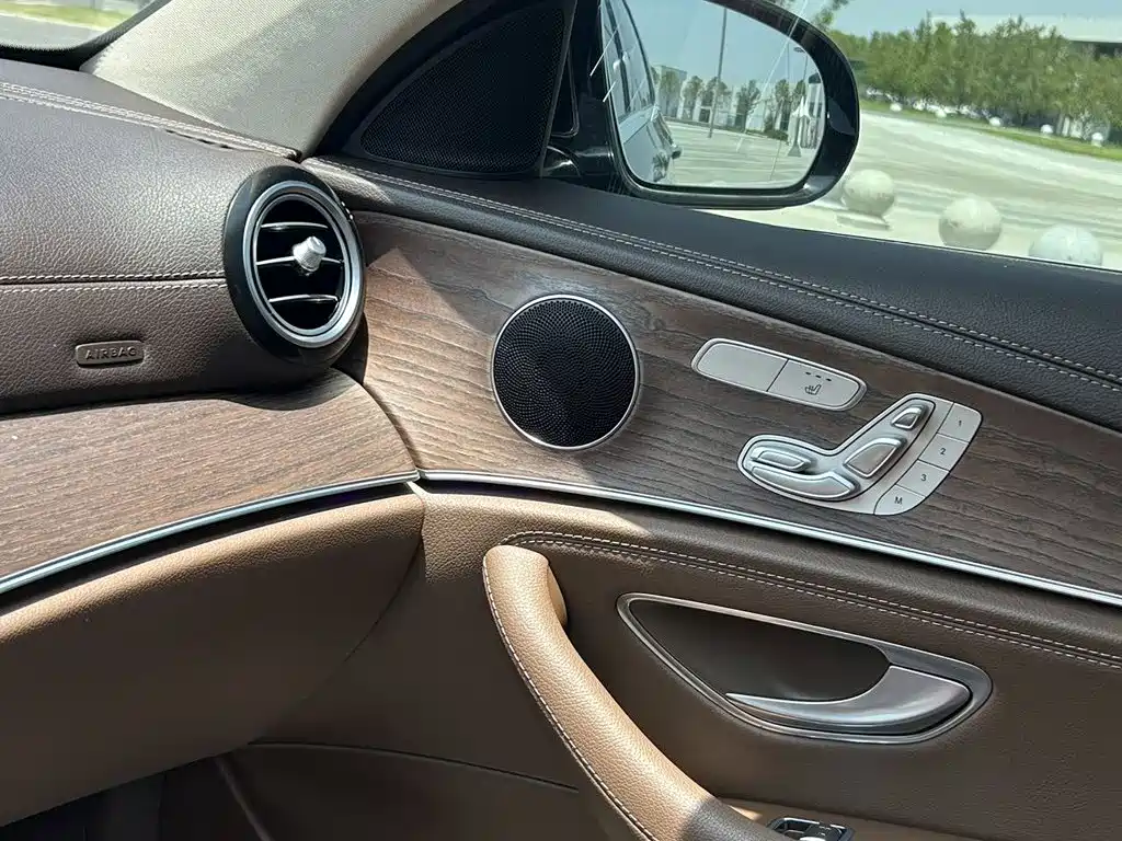Mercedes-Benz E-Class 2021