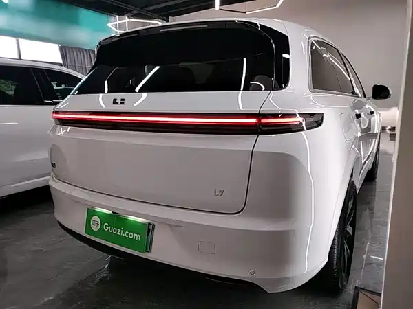 Li Auto L7 2023