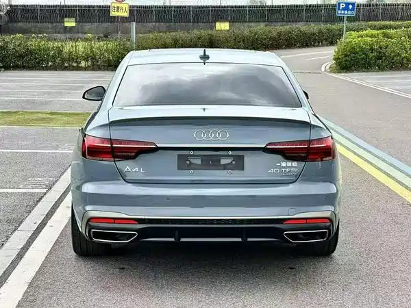 Audi A4L 2022