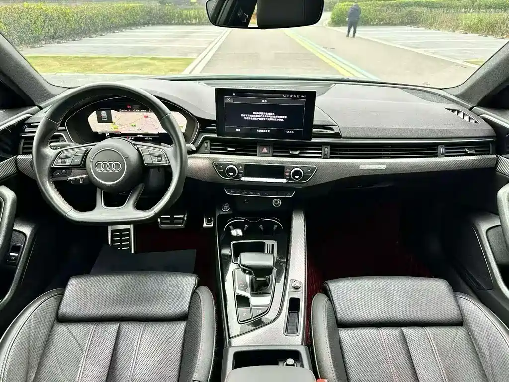Audi A4L 2022 — фото 8
