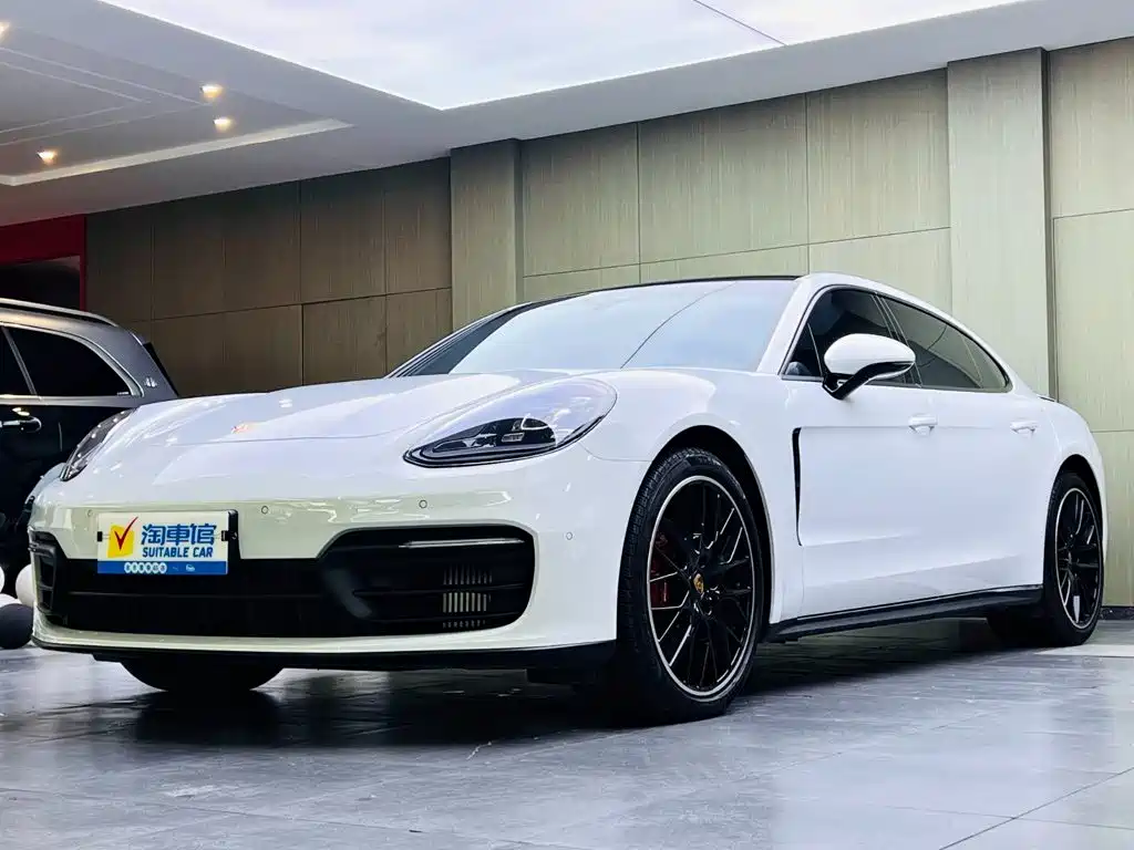Porsche Panamera 2022 — фото 1