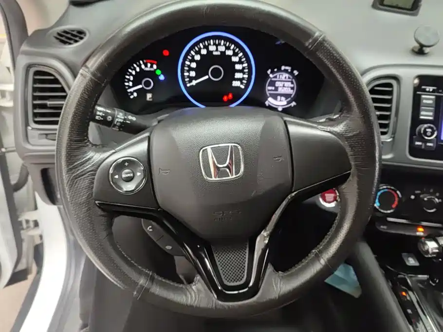 Honda Vezel 2016 — фото 15