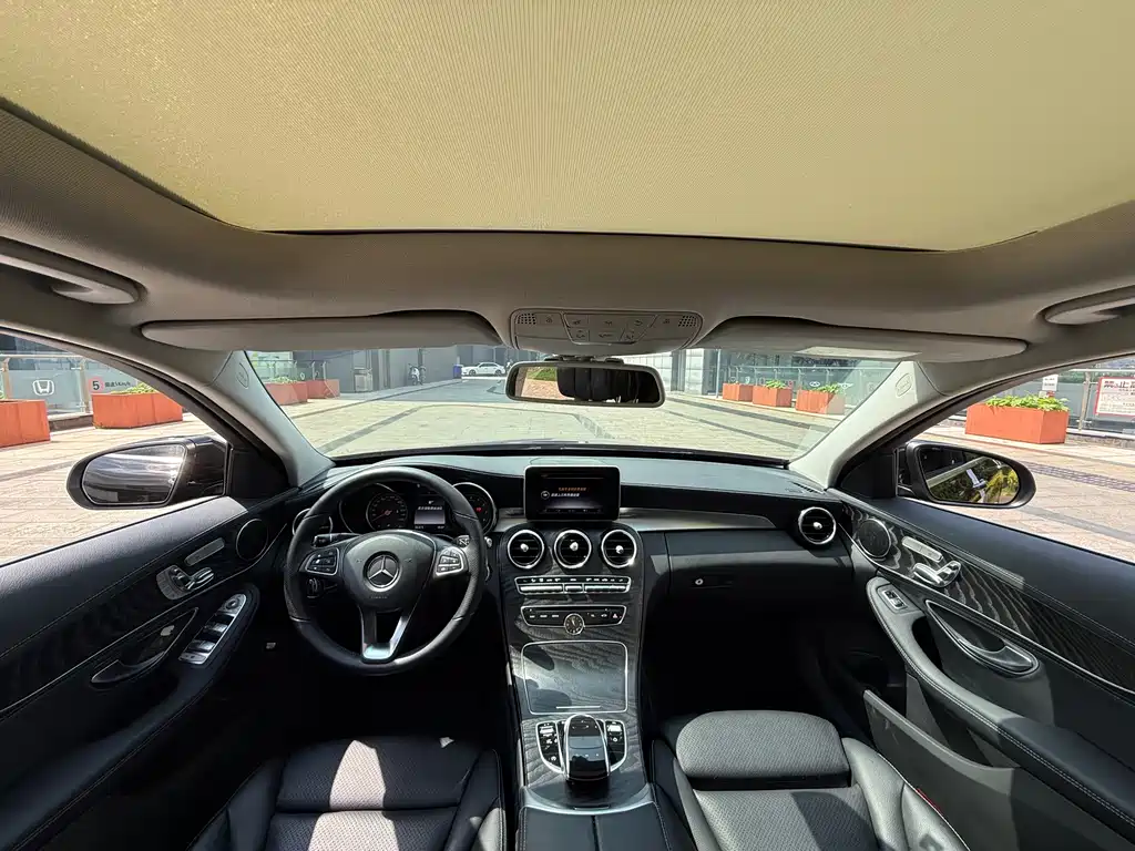 Mercedes-Benz C-Class 2017