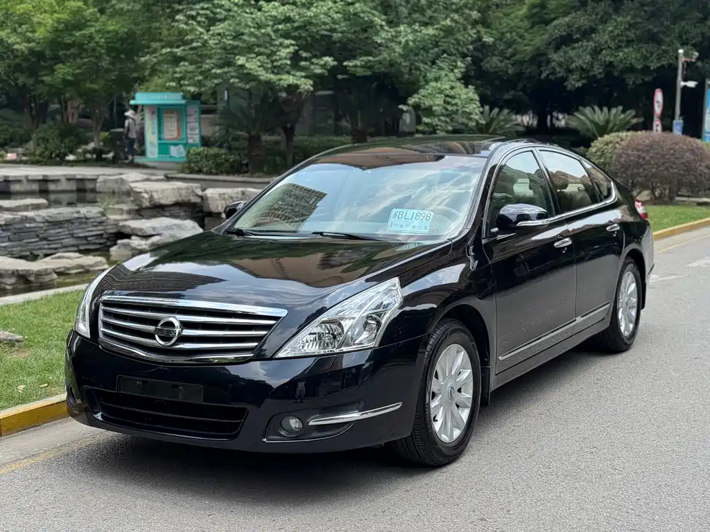 Nissan Teana 2010