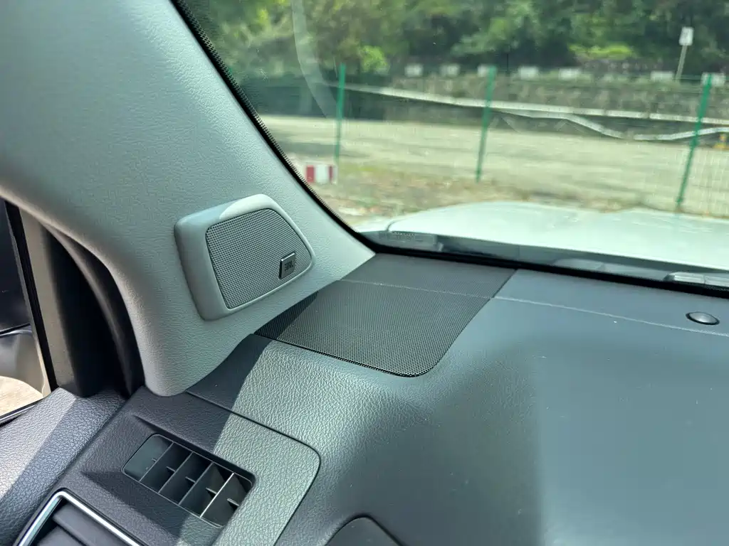 Toyota Prado 2018 — фото 18