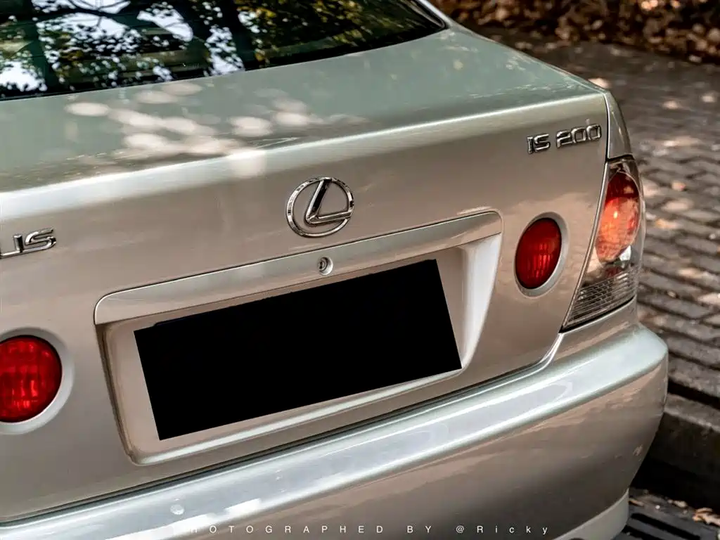 Lexus IS 2003 — фото 11