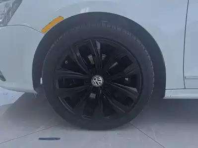 Volkswagen Sagitar 2017