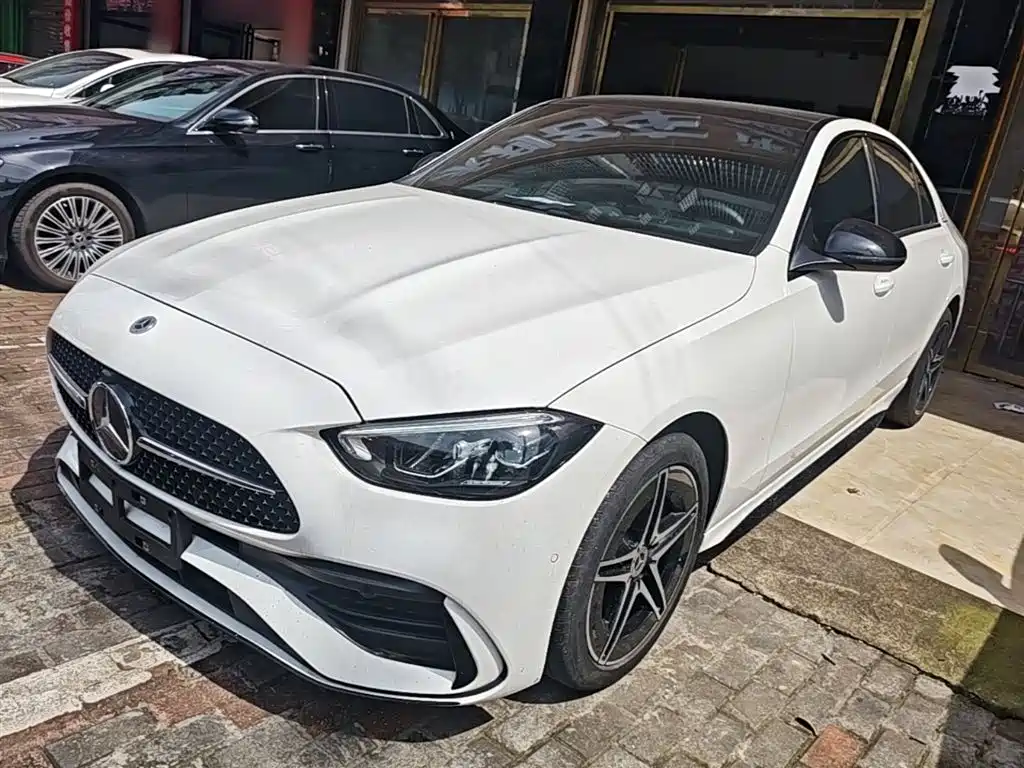 Mercedes-Benz C-Class 2023 — фото 1