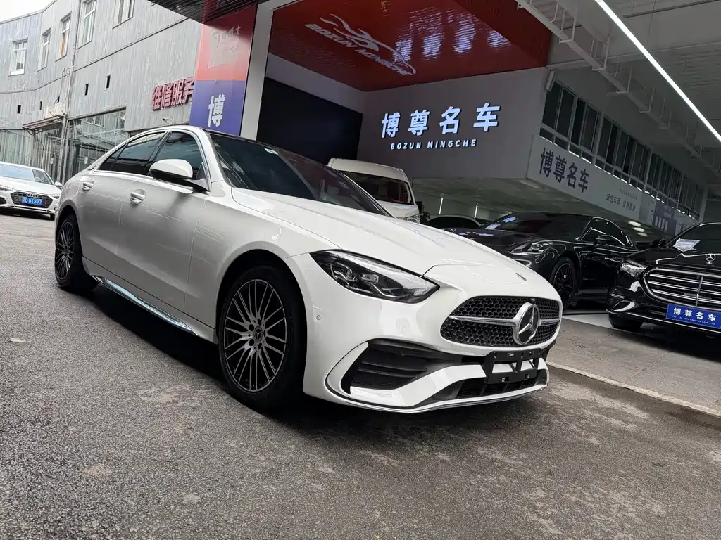 Mercedes-Benz C-Class 2022 — фото 3