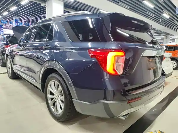 Ford Explorer 2021