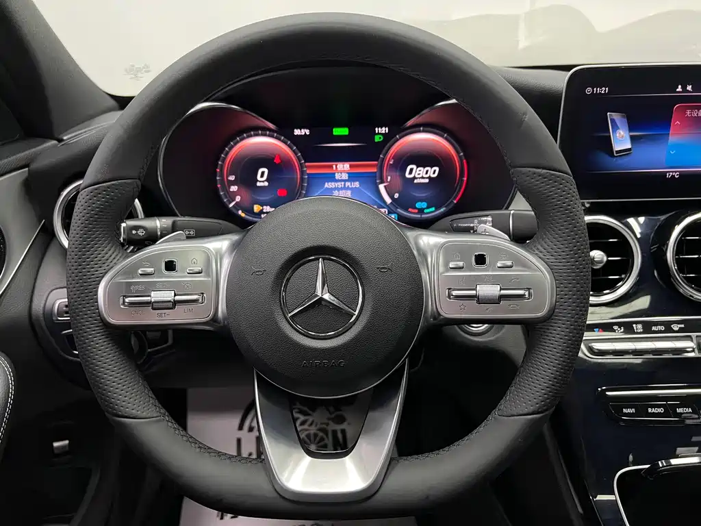 Mercedes-Benz C-Class 2019 — фото 26