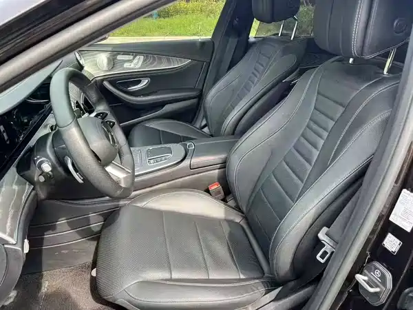 Mercedes-Benz E-Class 2021