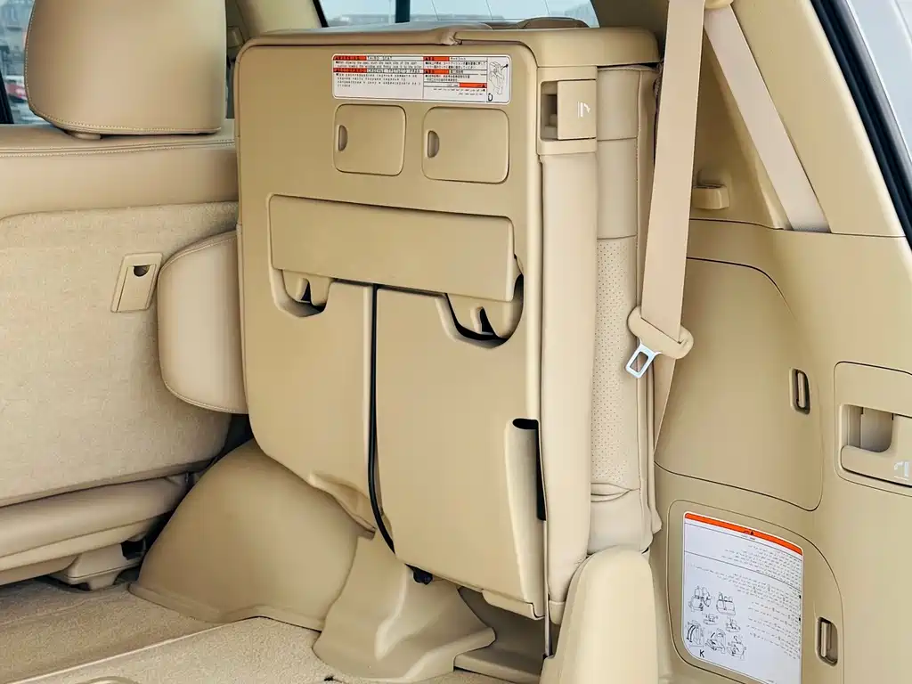 Toyota Land Cruiser 2018 — фото 28