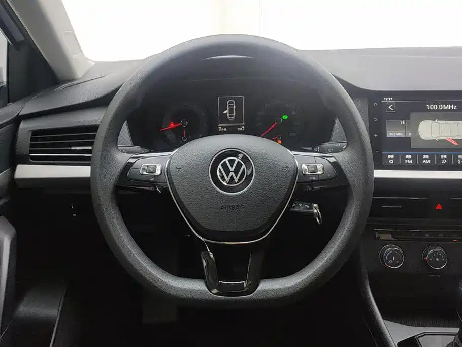 Volkswagen Lavida 2021 — фото 15