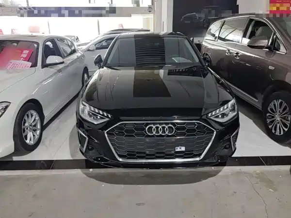 Audi A4L 2021