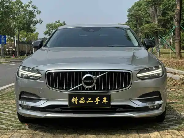 Volvo S90 2018