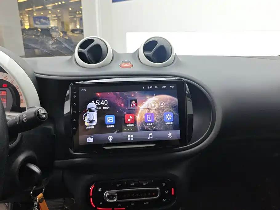 smart fortwo 2016 — фото 13