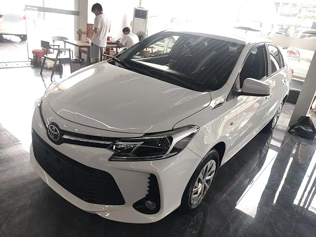 Toyota Vios 2023 — фото 2