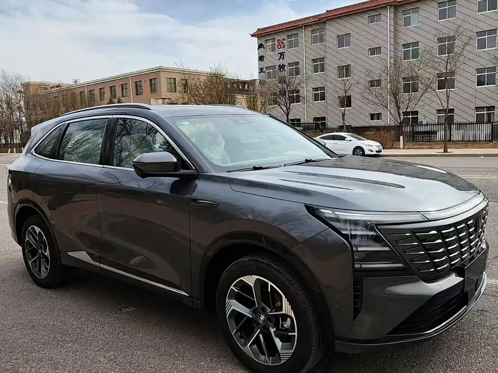 Changan CS75 PLUS 2025 — фото 3