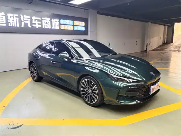 MG MG7 2023