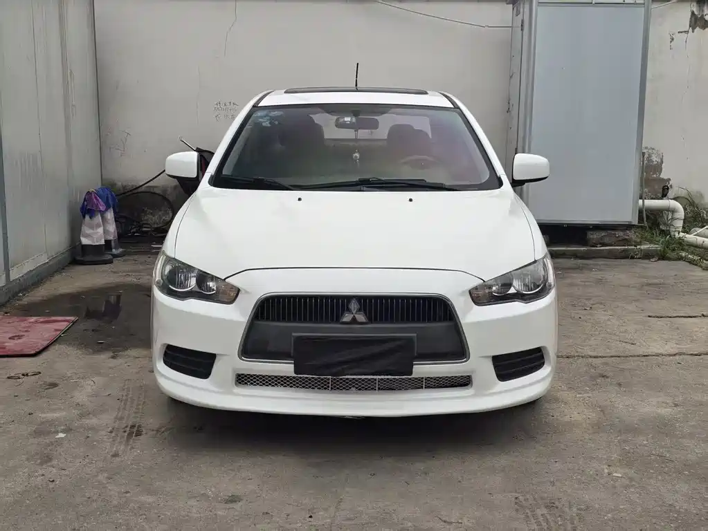 Mitsubishi Lancer EX 2014 — фото 2
