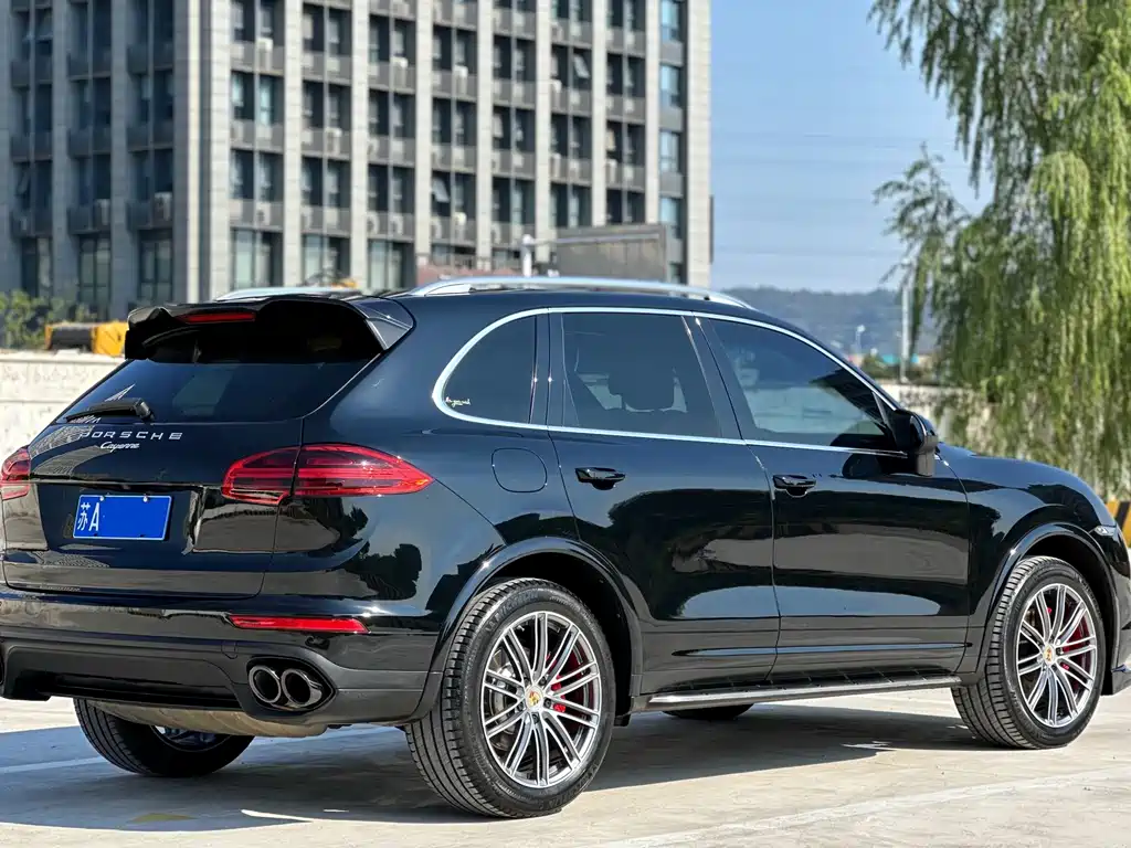 Porsche Cayenne 2013