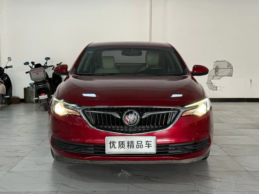 Buick Excelle 2018 — фото 2