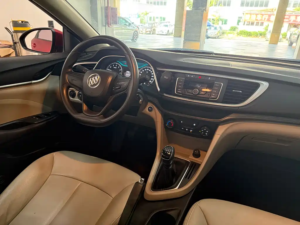 Buick Excelle 2018 — фото 14