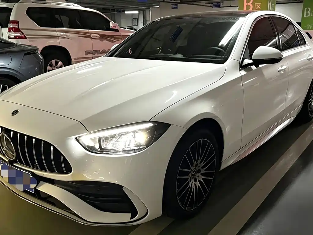 Mercedes-Benz C-Class 2023